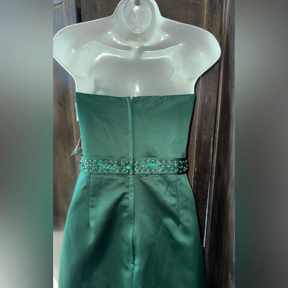 Liz Fields elegant satin